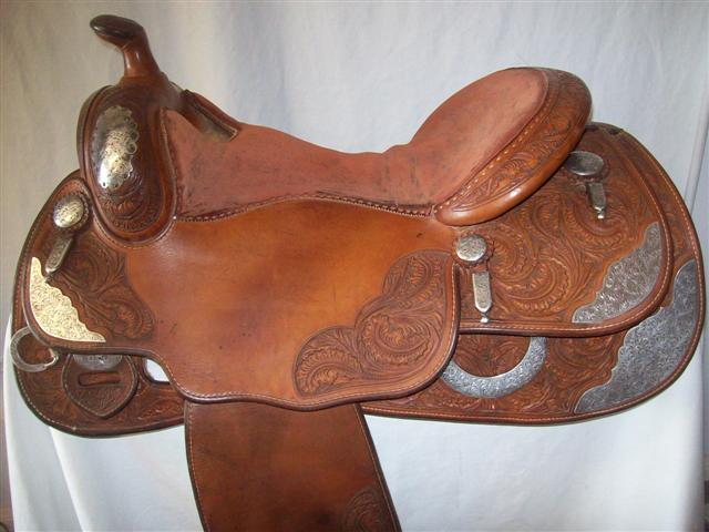 Used Saddle:- Image Number:0